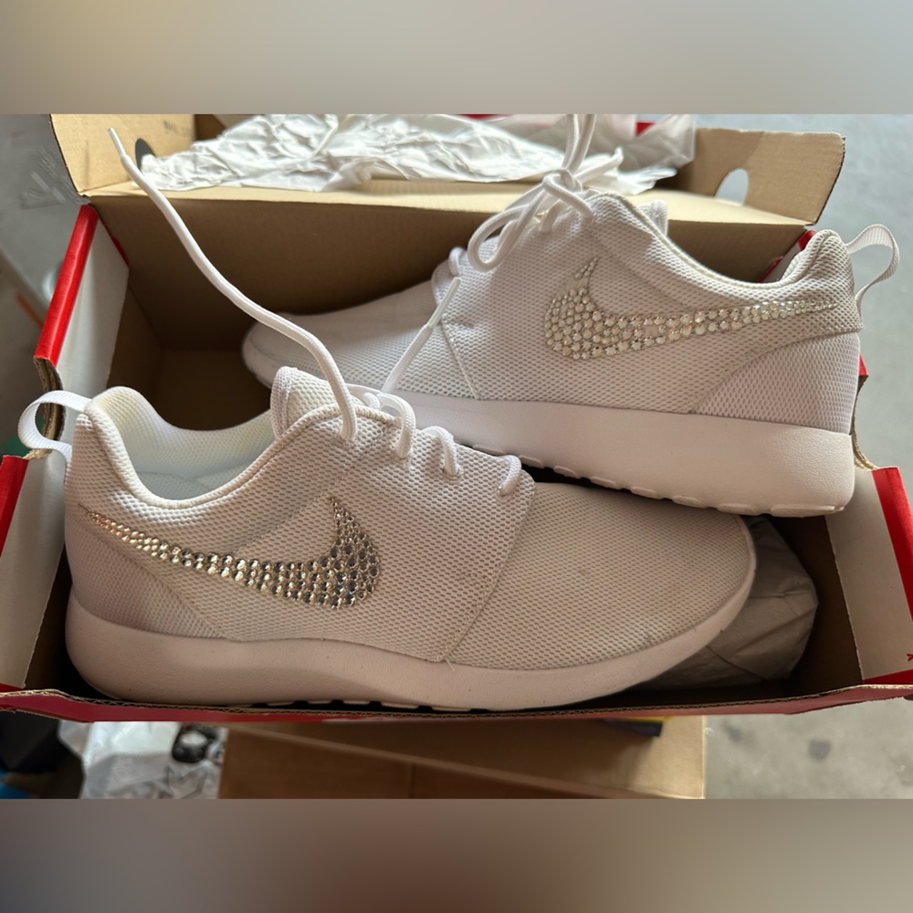 Crystal White Roshe One